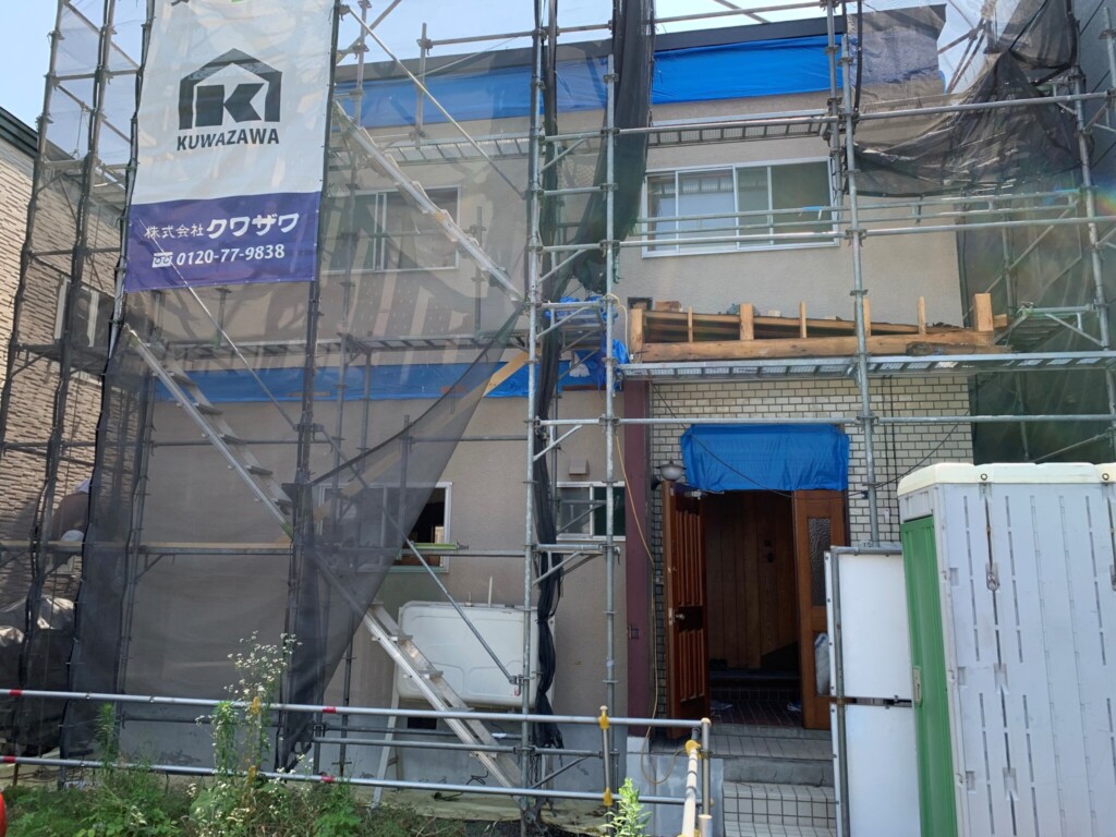 玄関ポーチ屋根２